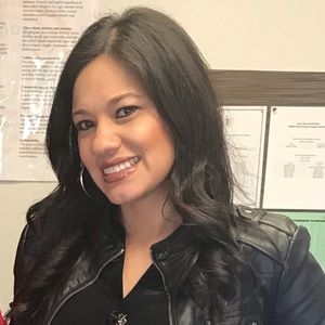 Meet your Posher, Elva